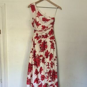 NWOT Abercrombie & Fitch Red and White Floral One-Shoulder Cut Out Maxi Dress XS